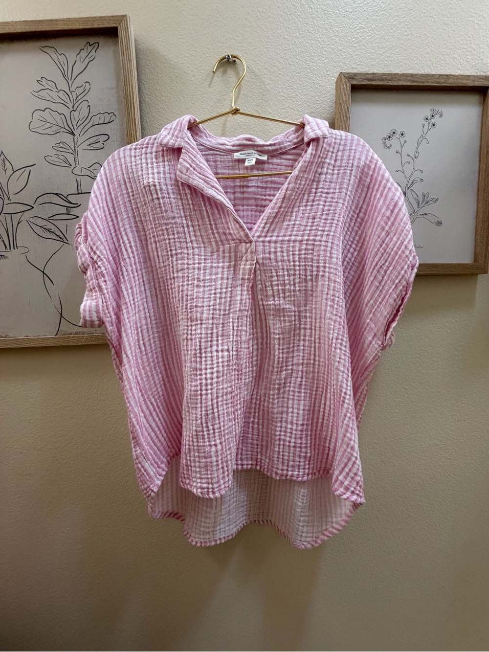 beachlunchlounge Pink Gauze Split V-Neck Tunic